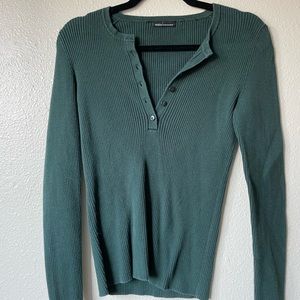 Forest green sweeter botton down front cord shirt